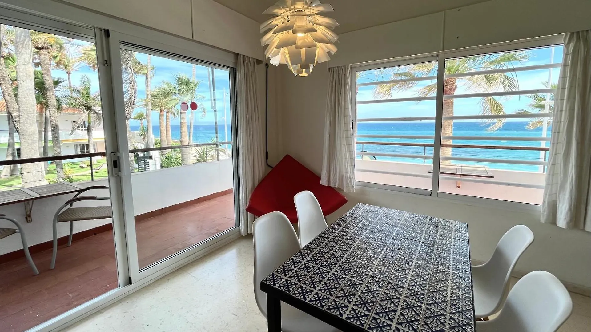 Apartamentos Playa Torrecilla Nerja