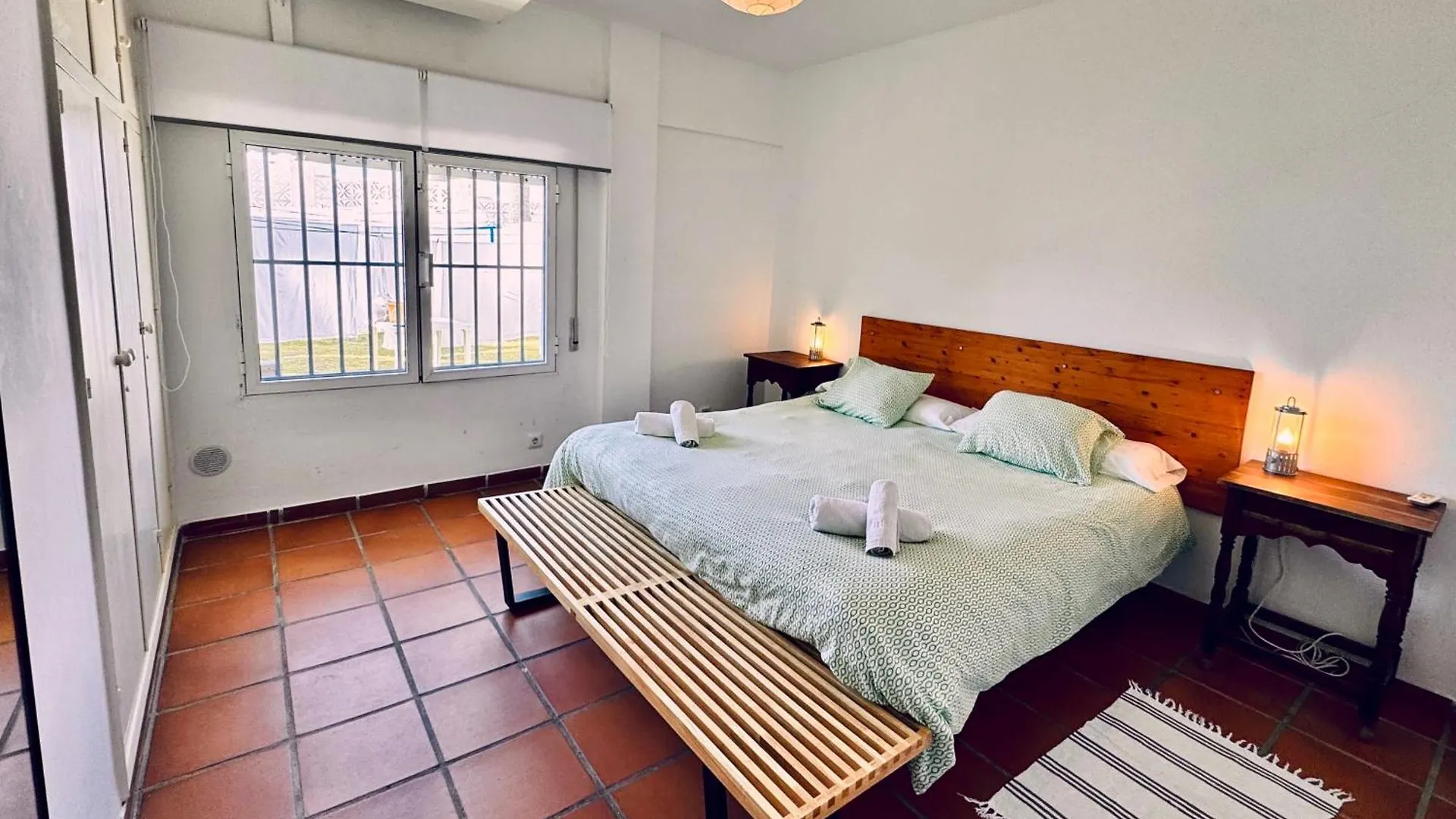 Apartamentos Playa Torrecilla Nerja Spagna